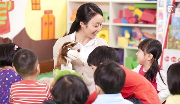 优秀又合适 深度剖析重庆光华女子职业中等专业学校的热门专业之一——教育咨询服务类